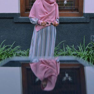 Putri Agnes profile icon