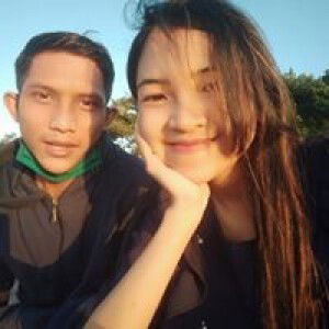 Indah Saputri profile icon