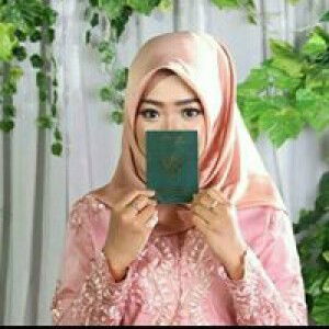 Lintang Dwi profile icon