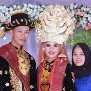 Lizhana Siregar profile icon