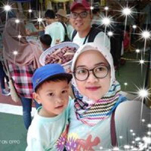 Vina Aviyani profile icon