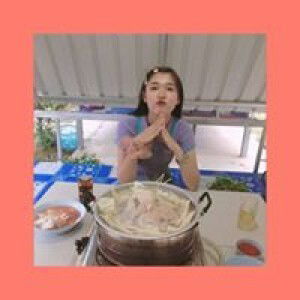 Raweewan Phanarin profile icon