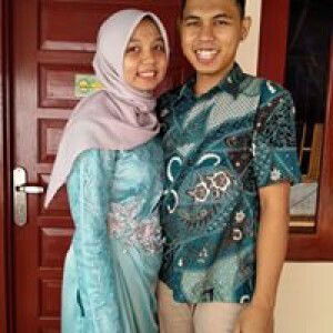 Retno Sri Widyaningsih profile icon