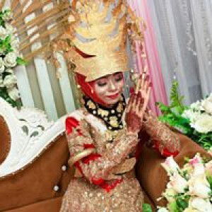 Rahyuni profile icon