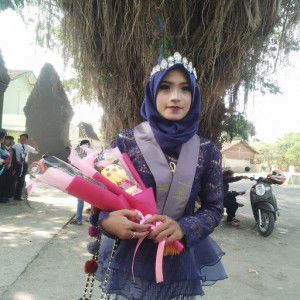 Putri Widiyanti profile icon