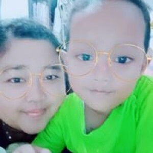 Ede Iryanty profile icon