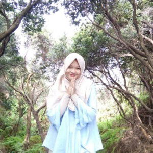 Khonsa Qonita profile icon