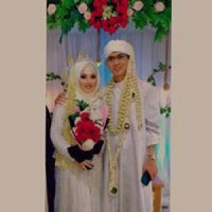 rohmah/muslih profile icon