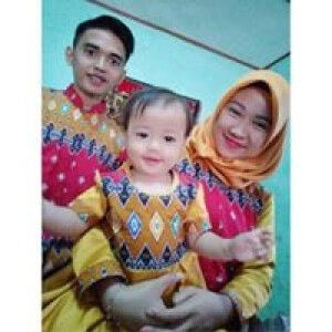 Dewi Wahyuni profile icon