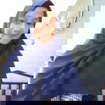 Nur Azizah profile icon