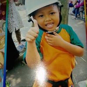 Mei Arimasari profile icon