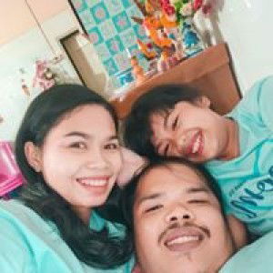 Biew Sarawadee profile icon