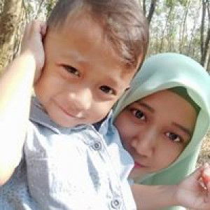 Lis ClikCamp profile icon