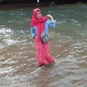 Ika Suryani profile icon