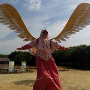 Dina Fitri Junightifa profile icon