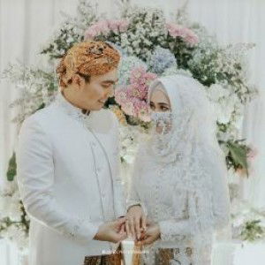 Eki Liswanti profile icon