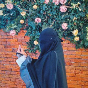 Restutia Ayu profile icon