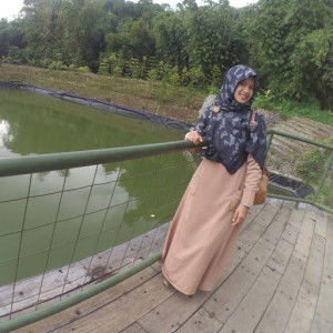 Tri Harbini profile icon