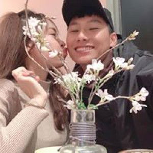 Anh Trinh profile icon