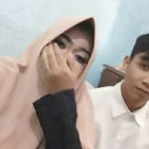 Ajeng Putri Rahayu profile icon