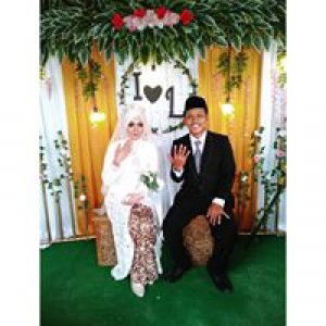 Lisa Apriliani profile icon