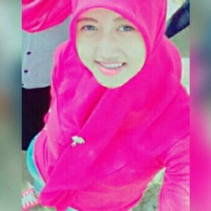 Anisa Nur profile icon