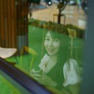 Pueng Suttinee profile icon