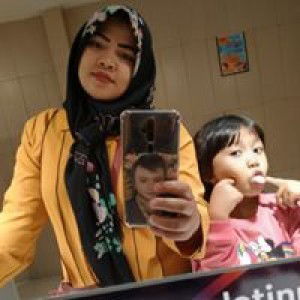 Elyn Mamax Zefaciprut profile icon