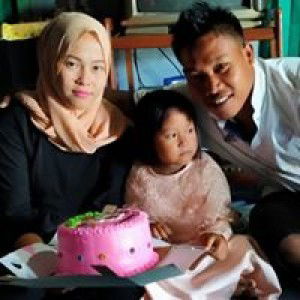 Ayu Ningsih profile icon