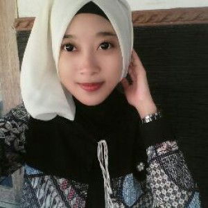 Siti Nurroviah profile icon