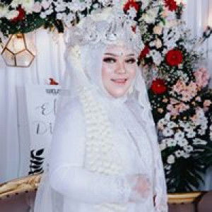 Elma Novia profile icon