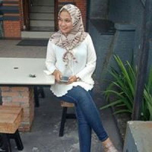 Nurlaili Azizah profile icon