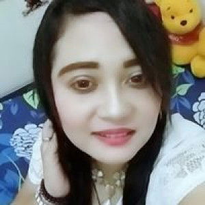 Ratna Sari profile icon