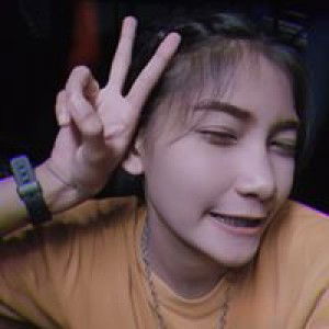 เจ้กอร์' อาดีดาส. profile icon