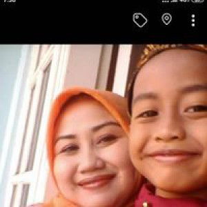 Desi Habsyah profile icon