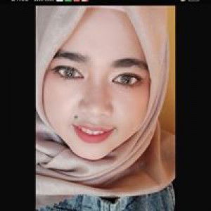 ELa NurLaela profile icon