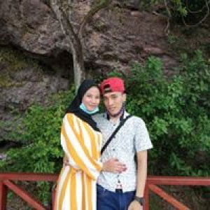 Nur Suzwani profile icon