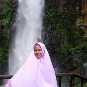 Putri Afriyanti profile icon