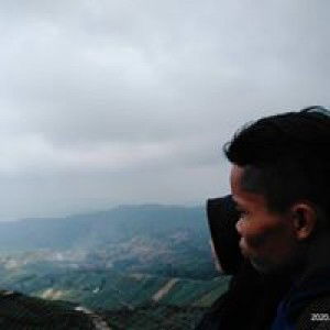 Refi Mariska profile icon