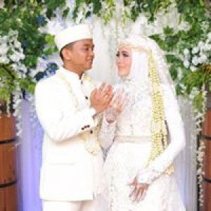 Hesti Yulindari profile icon