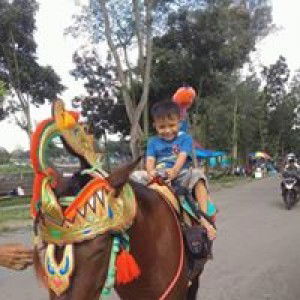 Aiyu Indah profile icon