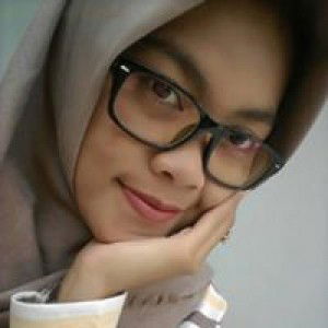 Nuy C'Cha AziEez profile icon