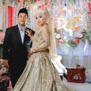 Dwi Puspita profile icon