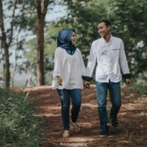 Ari Azizah profile icon