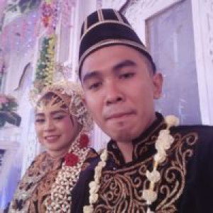 Ukhti NaNa profile icon