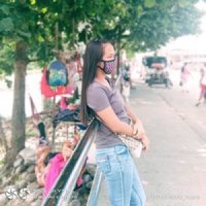 Mi Chelle profile icon