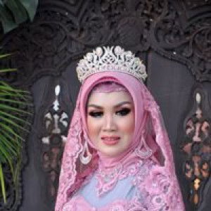 Ade Zulis profile icon