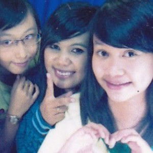 rizky ayu profile icon