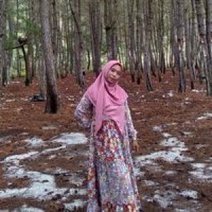 Tina Neira HaWa profile icon