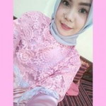 W Utami N profile icon